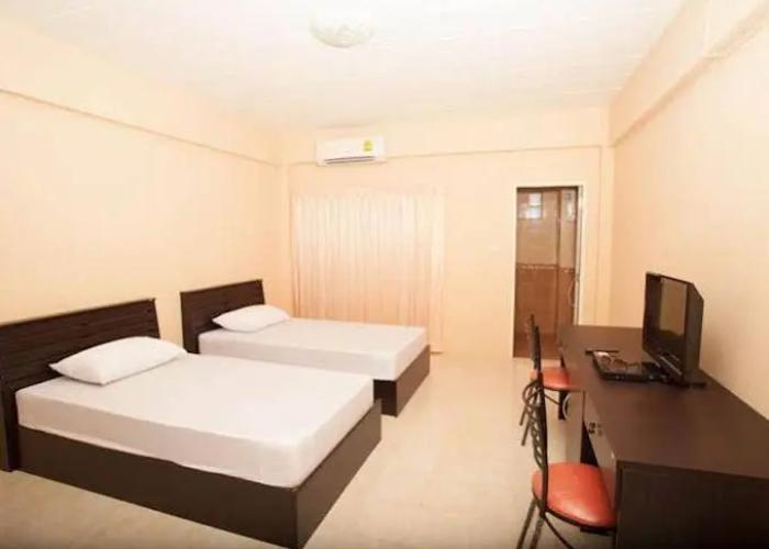 Burapha Bangsaen Garden Apartment