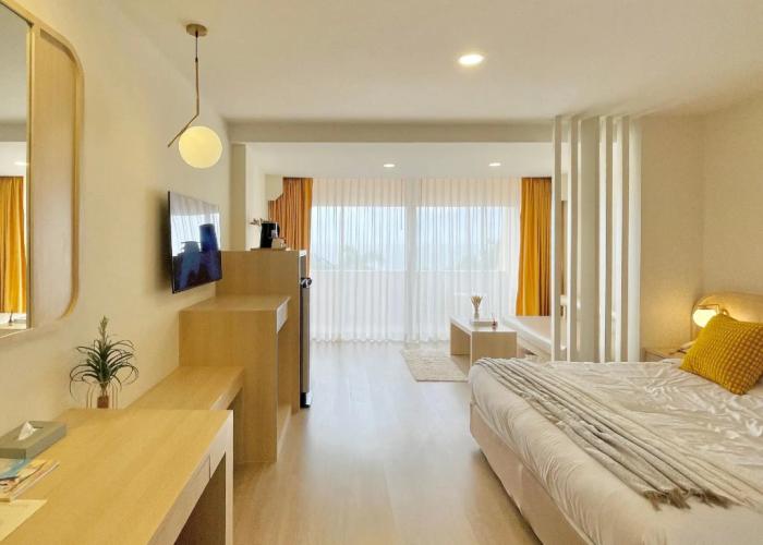 Bangsaen Villa Hotel (SHA Extra Plus)