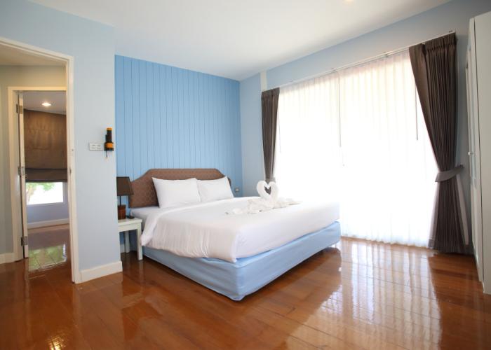 Bangsaen Heritage Hotel