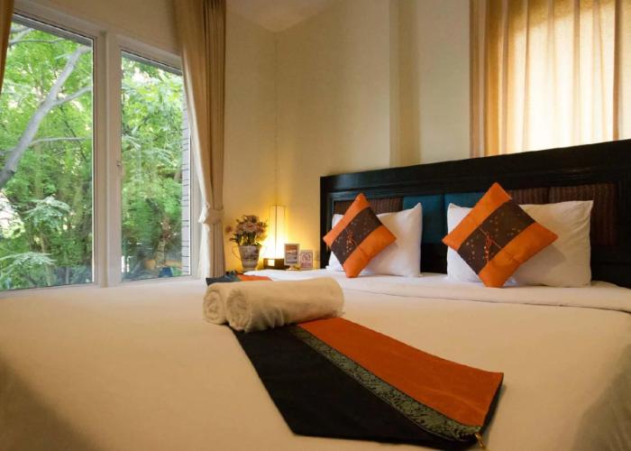 Pova Residence and Boutiques Resort