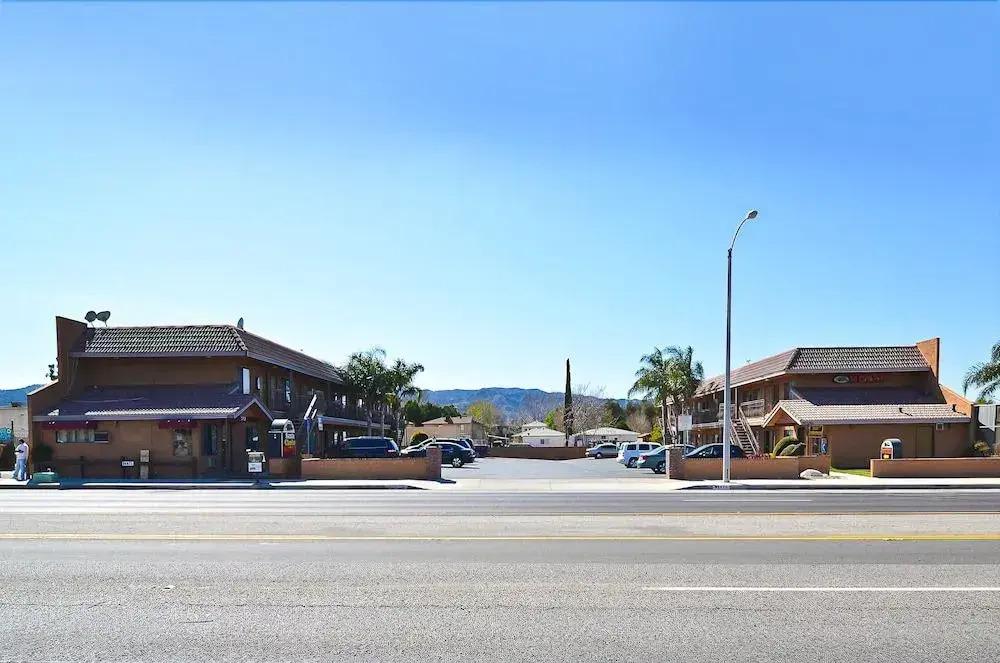 Santa Clarita Motel