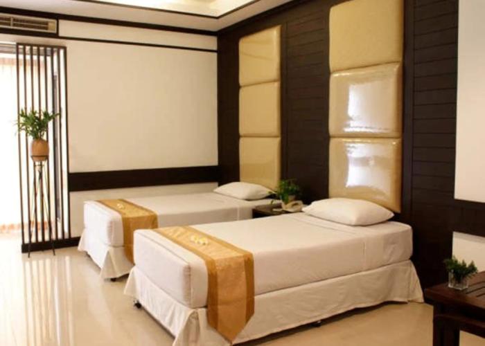 The Legacy Hotel