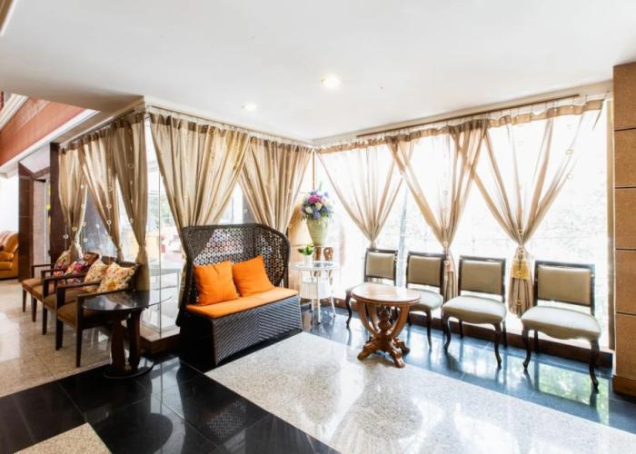 Nonthaburi Palace Hotel