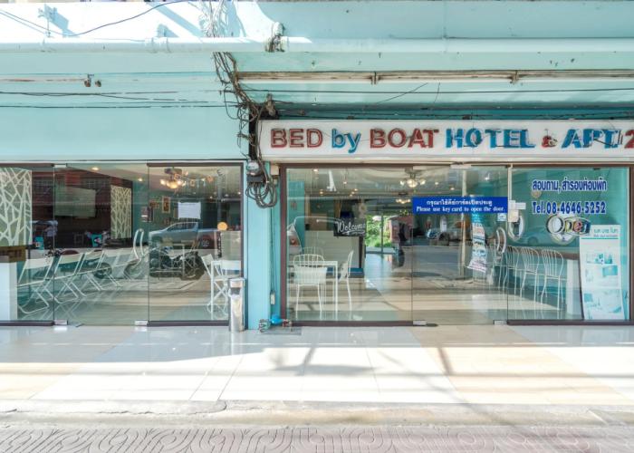 Bed by Boat Hotel & Apartment