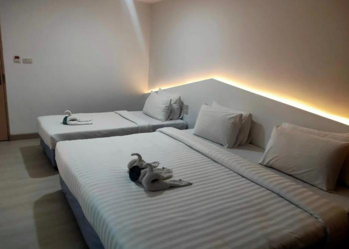 Bed by Boat Hotel & Apartment