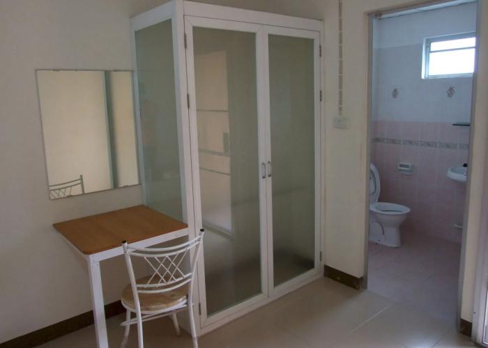 KPH Apartment