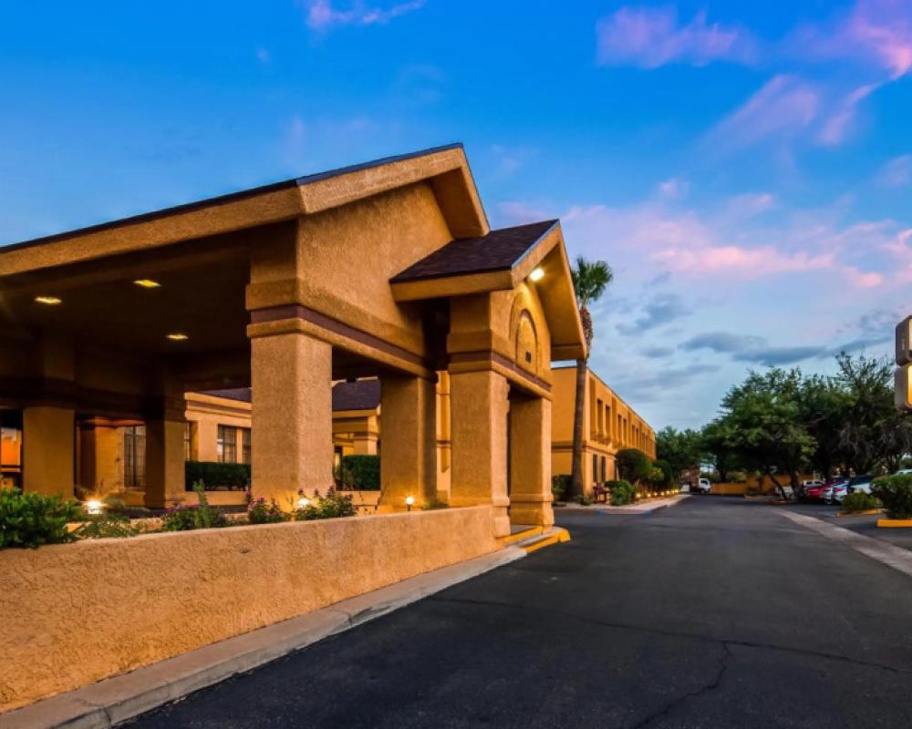 Best Western Green Valley Inn