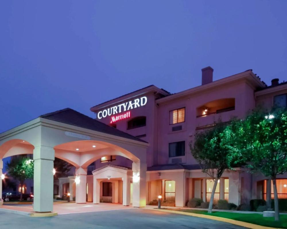 Courtyard by Marriott Salinas Monterey