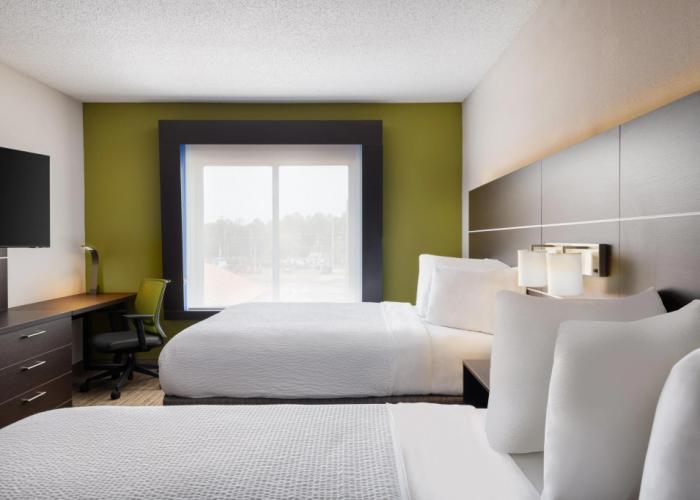 Holiday Inn Express & Suites Spring Hill by IHG