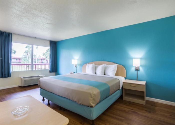 Motel 6 Spring Hill, FL - Weeki Wachee