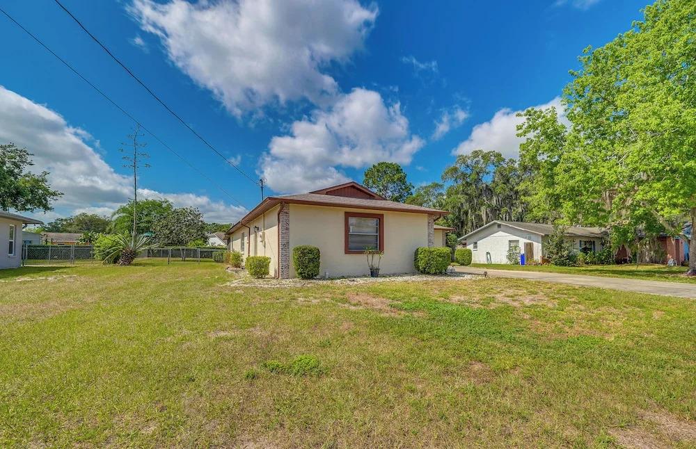 фото 13 Mi to Hudson Beach: Spring Hill Home w/ Lanai