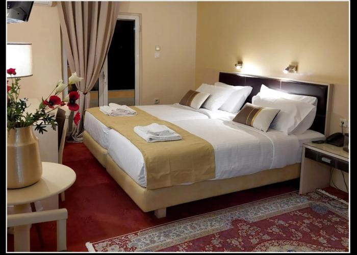 Lakonia Hotel