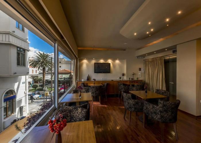 Lakonia Hotel