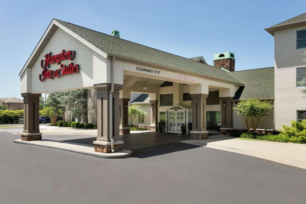 Hampton Inn & Suites Springdale