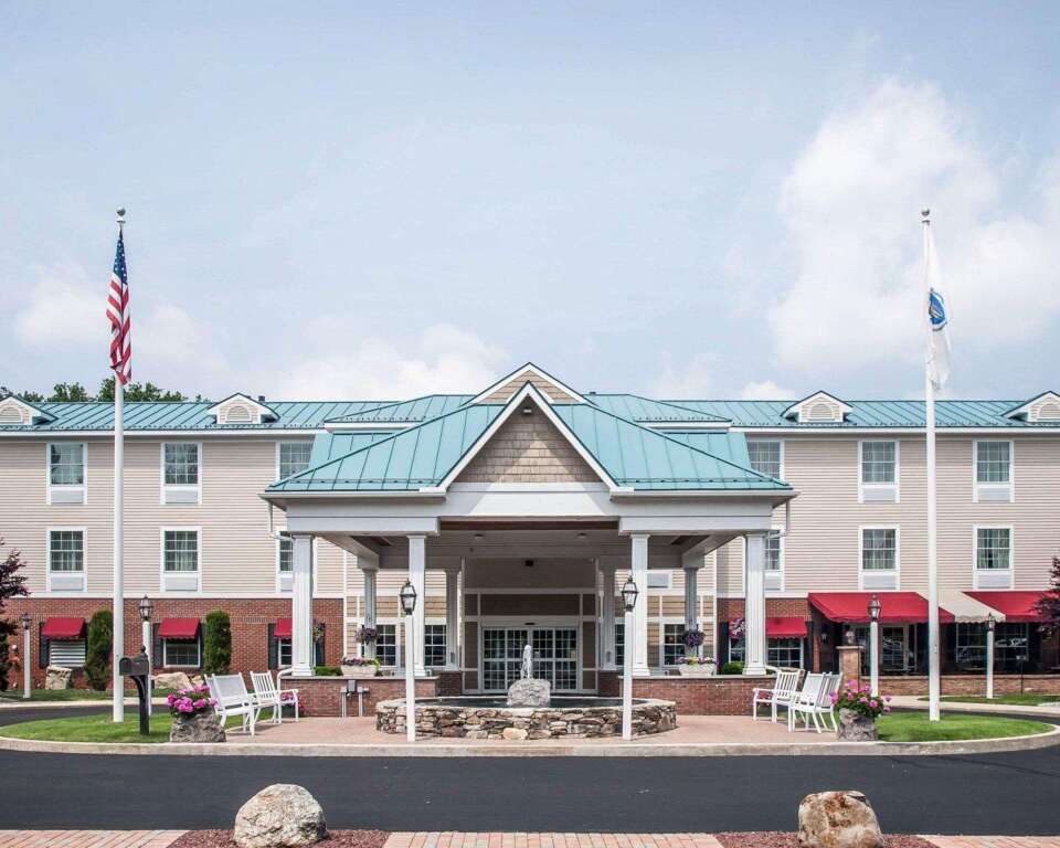Comfort Inn & Suites Sturbridge - Brimfield