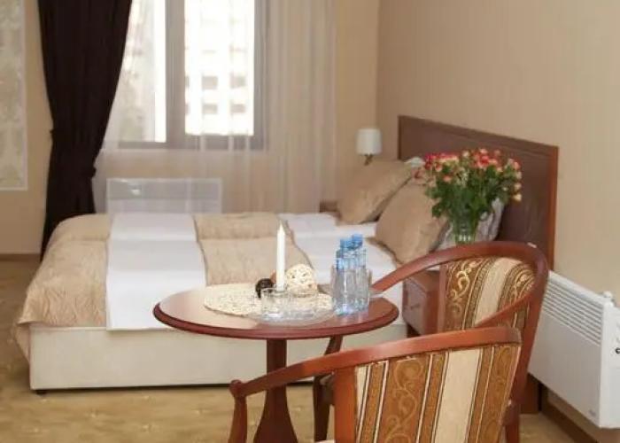 Dioscuria Hotel