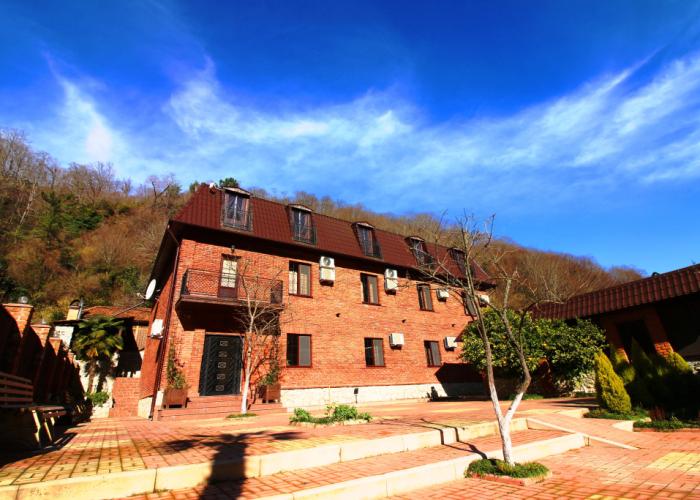 DzhaNat Hotel