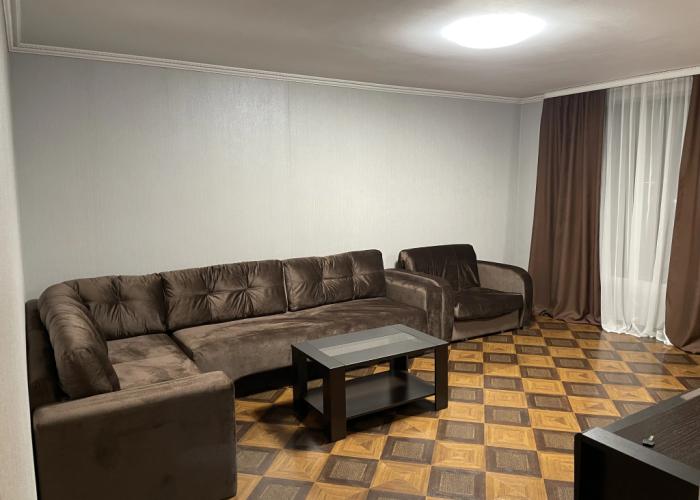 Na Vardaniya 7 Apartments