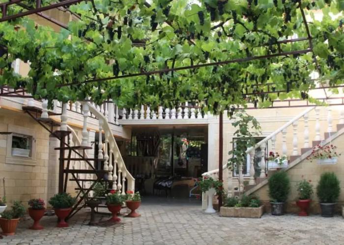 Dom Na Turbaze Guest House