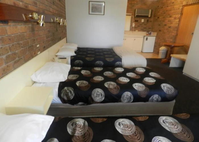 Travellers rest Motor Inn