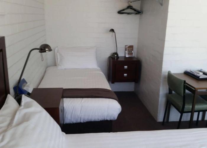 Sun Centre Motel