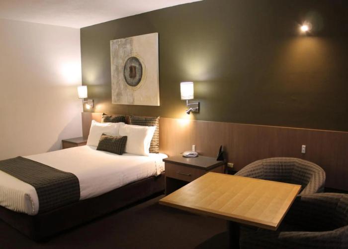 Swan Hill Resort