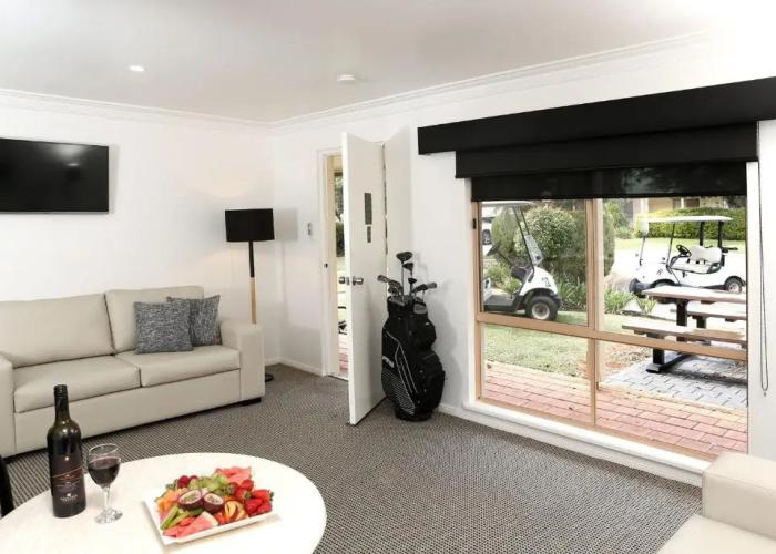 Murray Downs Resort