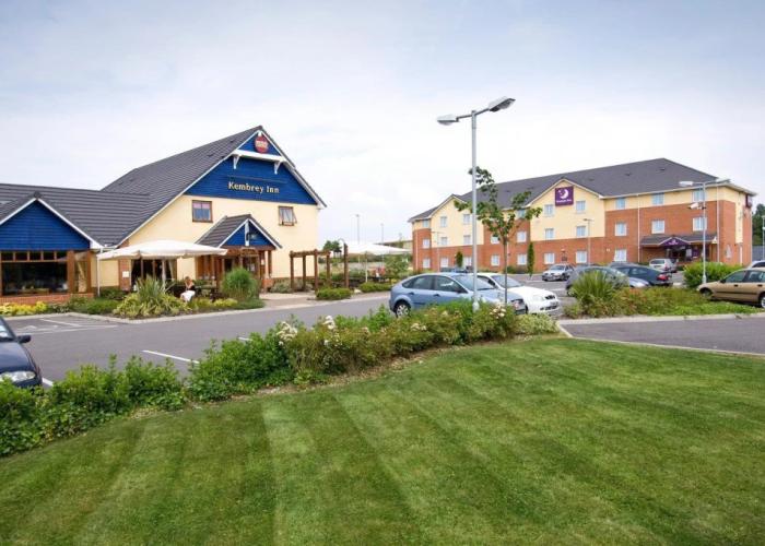 Premier Inn Swindon Central