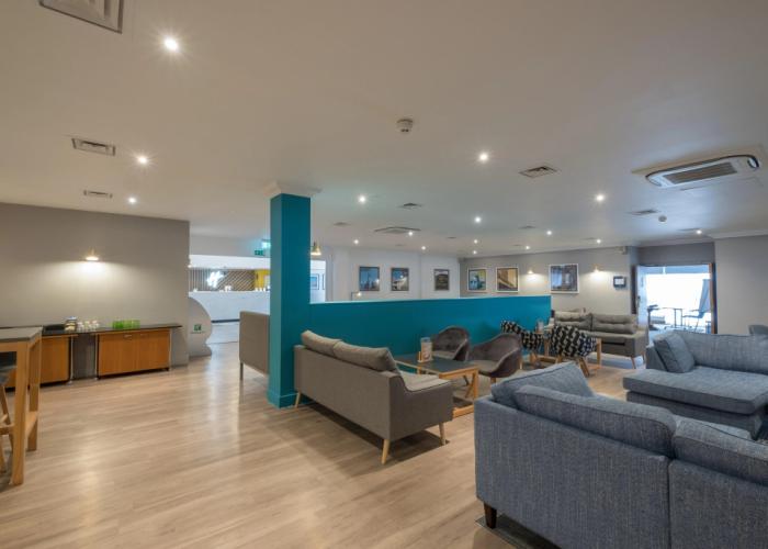 Holiday Inn Swindon by IHG