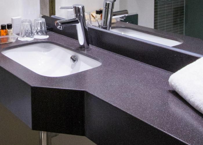 Holiday Inn Swindon by IHG