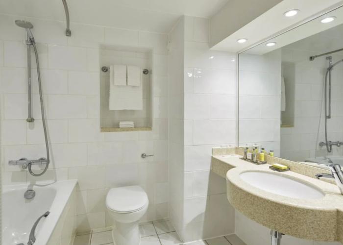 Delta Hotels by Marriott Swindon