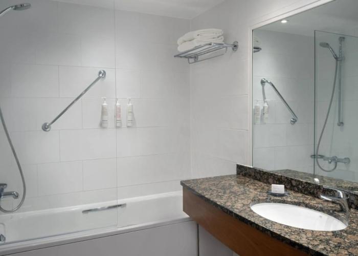 Delta Hotels by Marriott Swindon