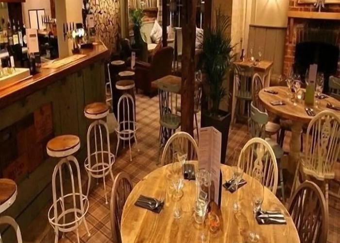 The Fox & Hounds