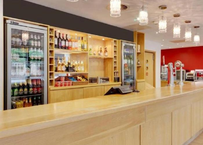 Travelodge Swansea Central