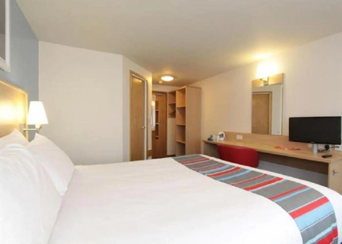 Travelodge Swansea Central