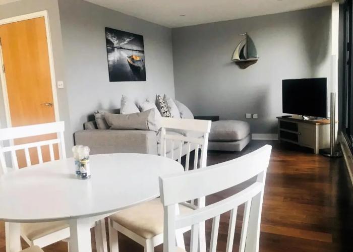 Ice House Apartments