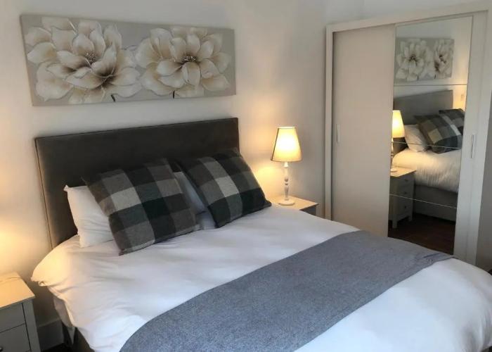 Ice House Apartments