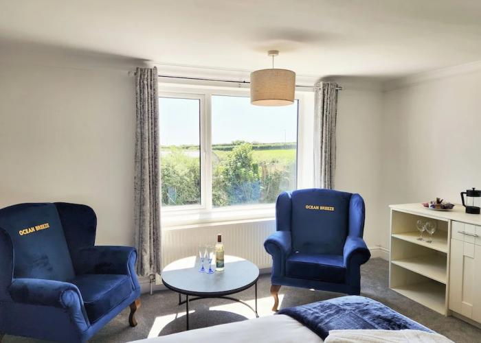 Bay View - 1 Bed Suite - Ocean Breeze