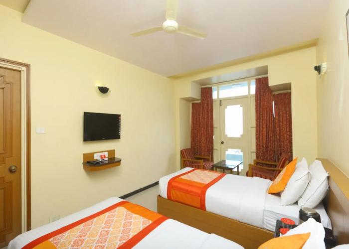 Capital O 8169 Hotel Salem Castle