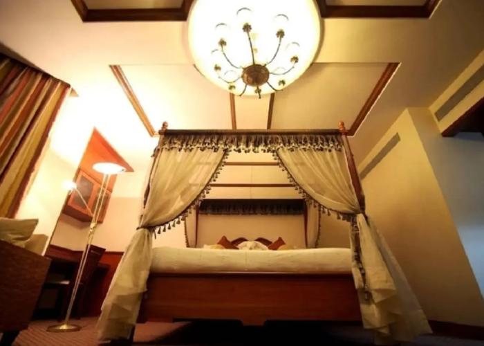 Hotel Cenneys Gateway