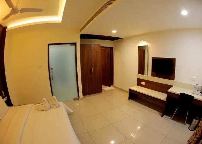 Rathna Residency