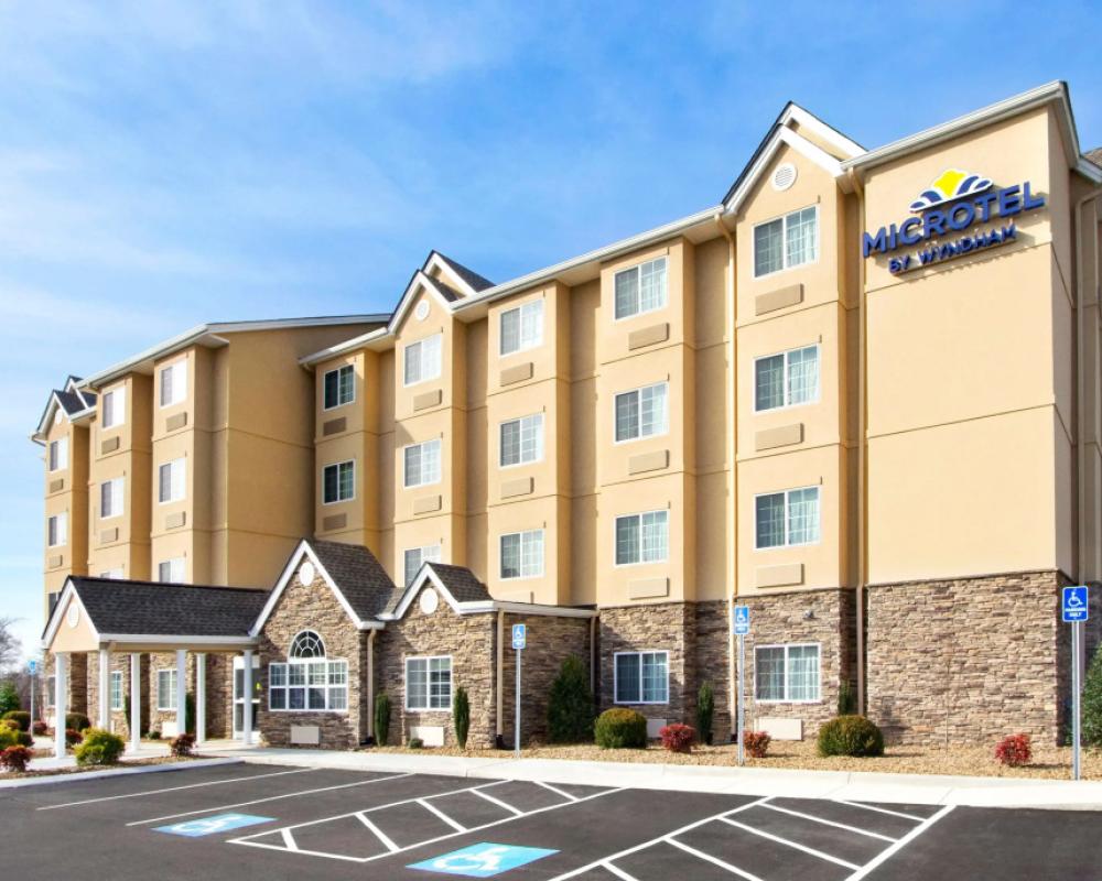 Microtel Inn & Suites by Wyndham Shelbyville