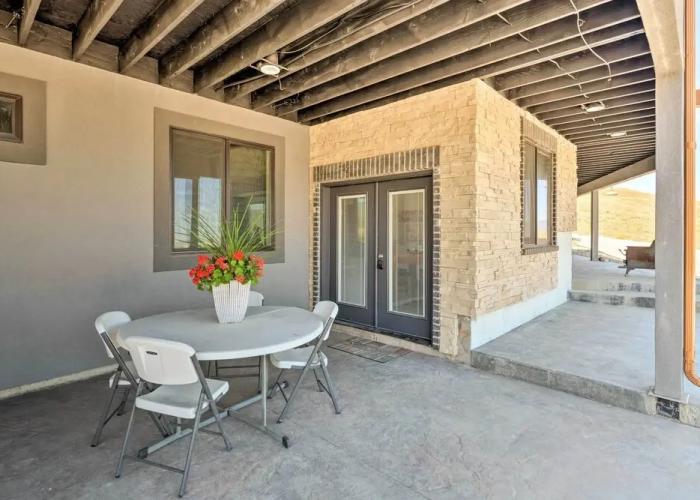 Newly Built Tooele Suite w/ Stunning Views!