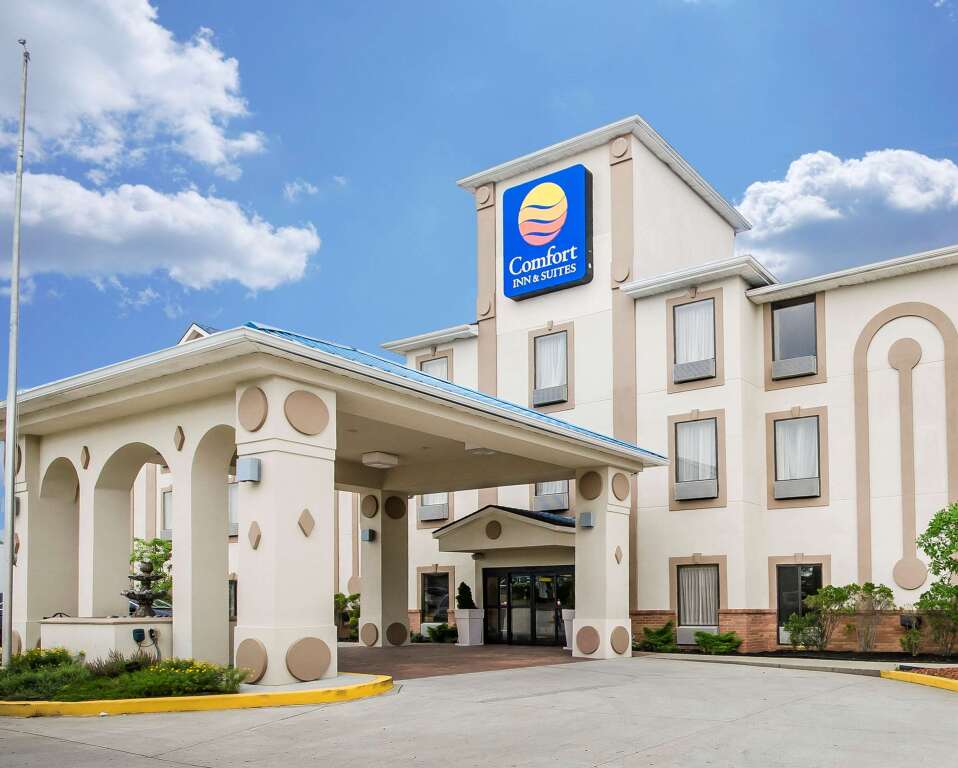 Comfort Inn & Suites