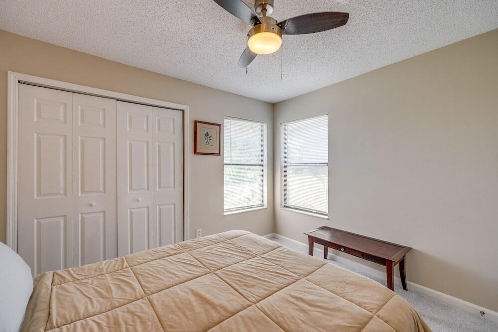 Ponte Vedra Beach Family Home: 2 Mi to Beaches!