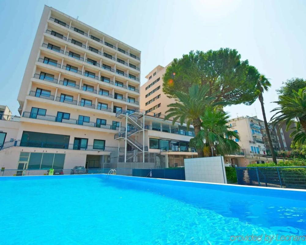 фото Delfino Taranto Hotel