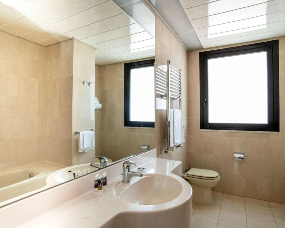 фото Delfino Taranto Hotel