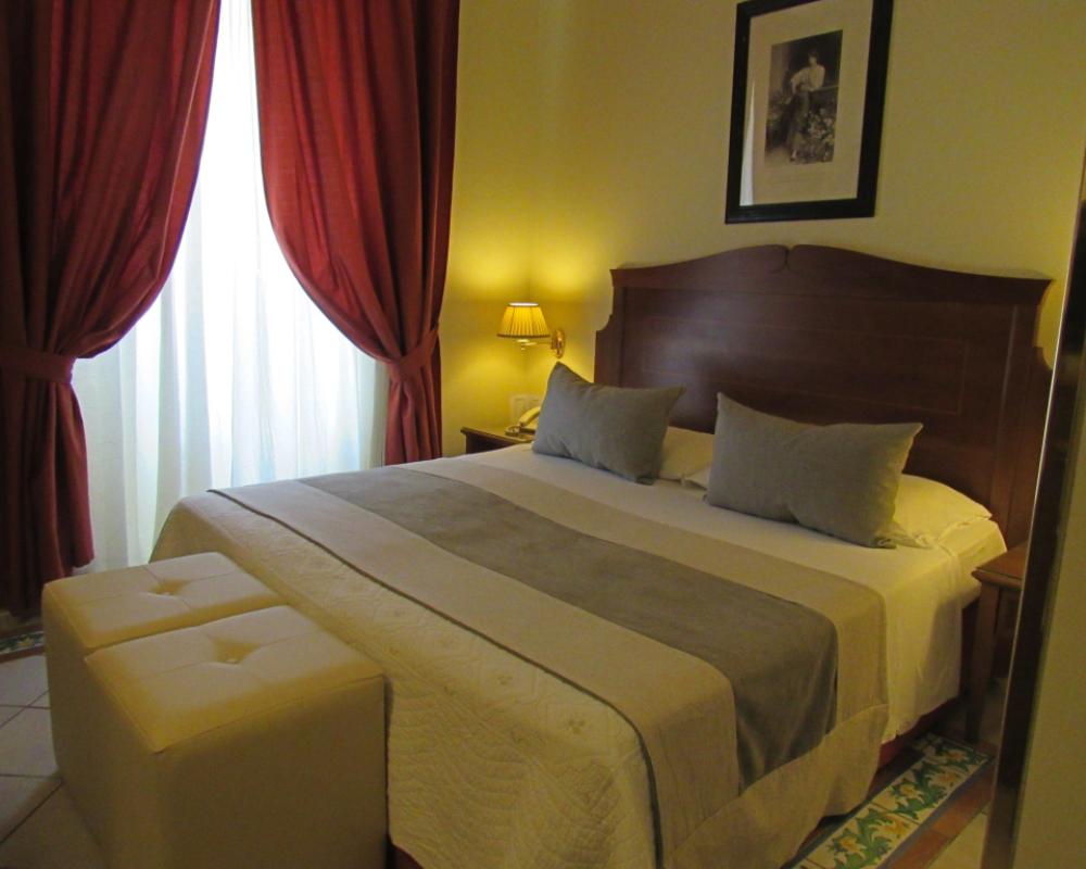 фото Akropolis Hotel