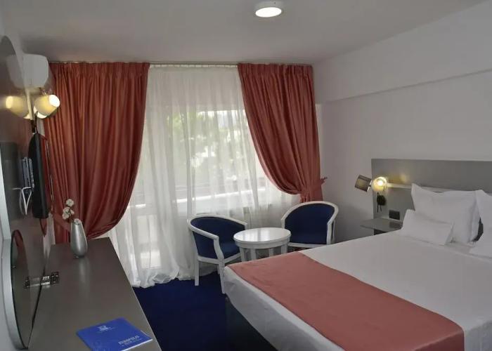 Hotel Europolis