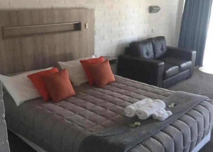 Thomas Lodge Motel